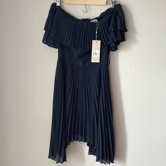KEEPSAKE the Label Dresses & Skirts - Keepsake The Label Embrace Dress Navy Mini Dress